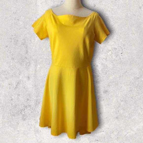 NWOT Sarin Mathews off the shoulder high low dress - Picture 5 of 13